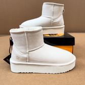 UGG Botas autralianas Classic  Platform  · Foto 1