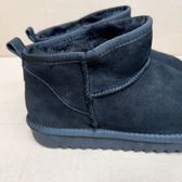 Varios Botines de ante con forro de lana · Foto 6