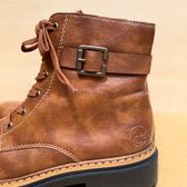 Rieker Botines de cuero sintético con cordones y hebilla · Foto 4