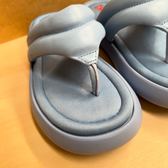 Camper Sandalias de piel azul para mujer. · Foto 3