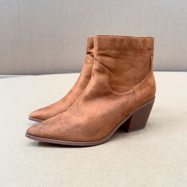 LASCANA · Botines de tacón medio en ante sintético · Marrón