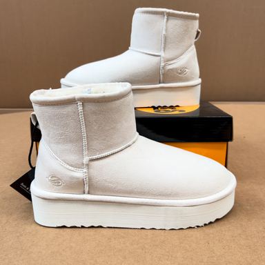 UGG · Botas autralianas Classic  Platform  · Beige, Crema