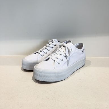LASCANA · Sneakers blancas plataforma lona · Blanco